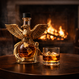Kamilla Budapest | Whiskey Üveg – Sas Kiadás (2)