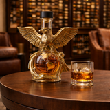 Kamilla Budapest | Whiskey Üveg – Sas Kiadás (2)