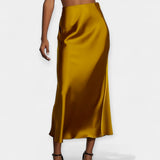 Gabriella Budapest | Elegáns Szatén Midi Szoknya
