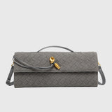 Kamilla Budapest | Cseresznye | Luxus Velúr Intrecciato Klutch