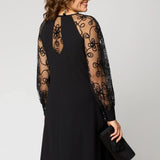 Gabriella Budapest | Elegáns Midi Ruha