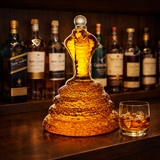 Kamilla Budapest | Whiskey Üveg – Kobra Kiadás