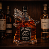 Kamilla Budapest | Whiskey Üveg – Cápa Kiadás